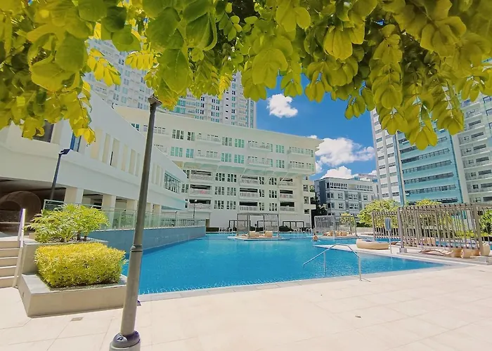 1203bt3 Solinea Unit Queen Bed Ayala Center * Cebú
